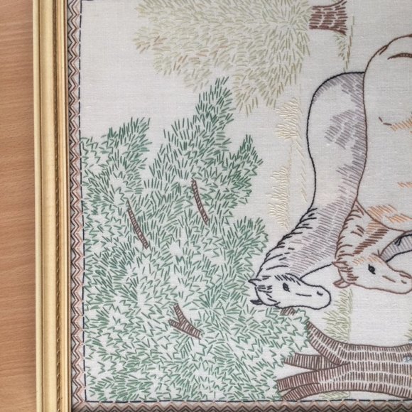 Vintage T.Eaton Co hand embroidery picture framed flowers, tree, horse, puppy - Picture 5 of 7